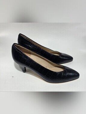 Caressa Made in Italy Black Leather Croc Embossed Pointed Toe Pumps Women's 5M